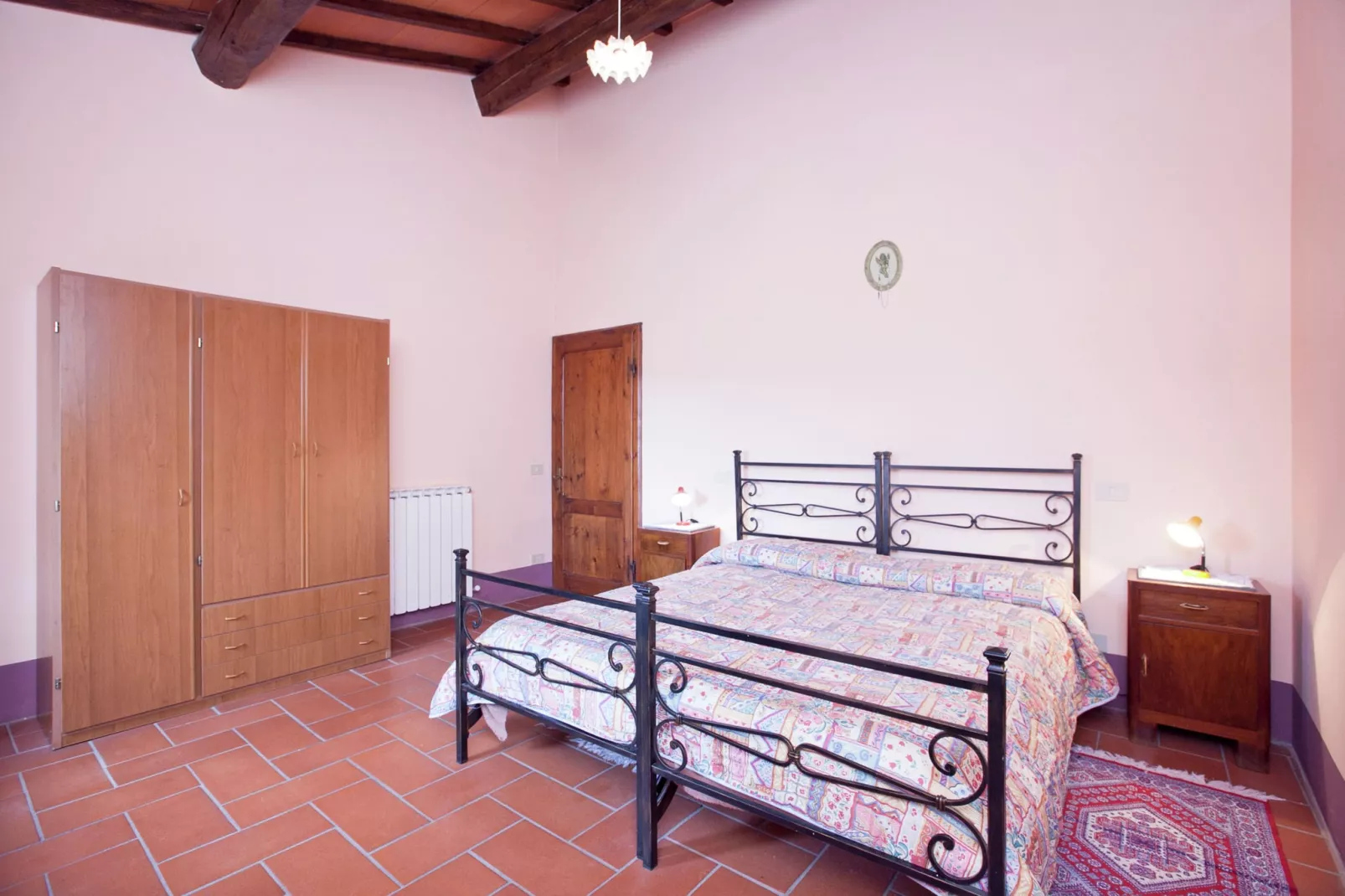 Granaio-Schlafzimmer