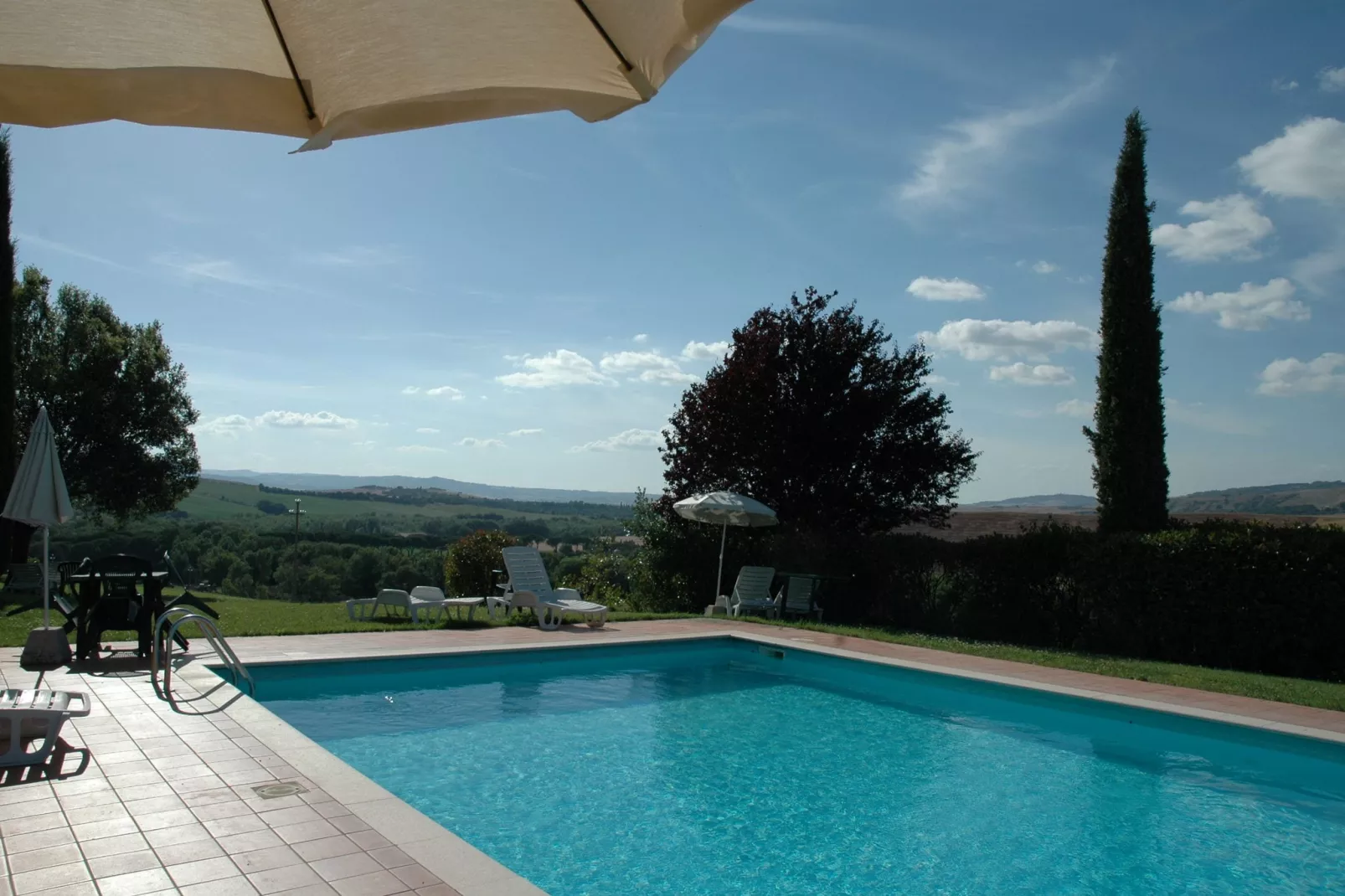 Tarugi-Pool