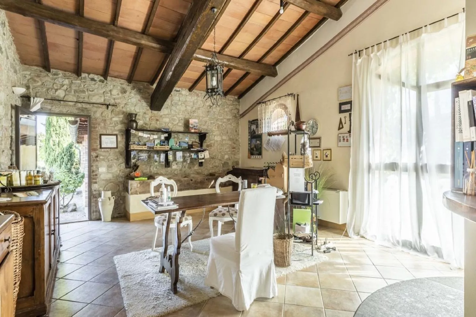 Villa Acqua-Living room