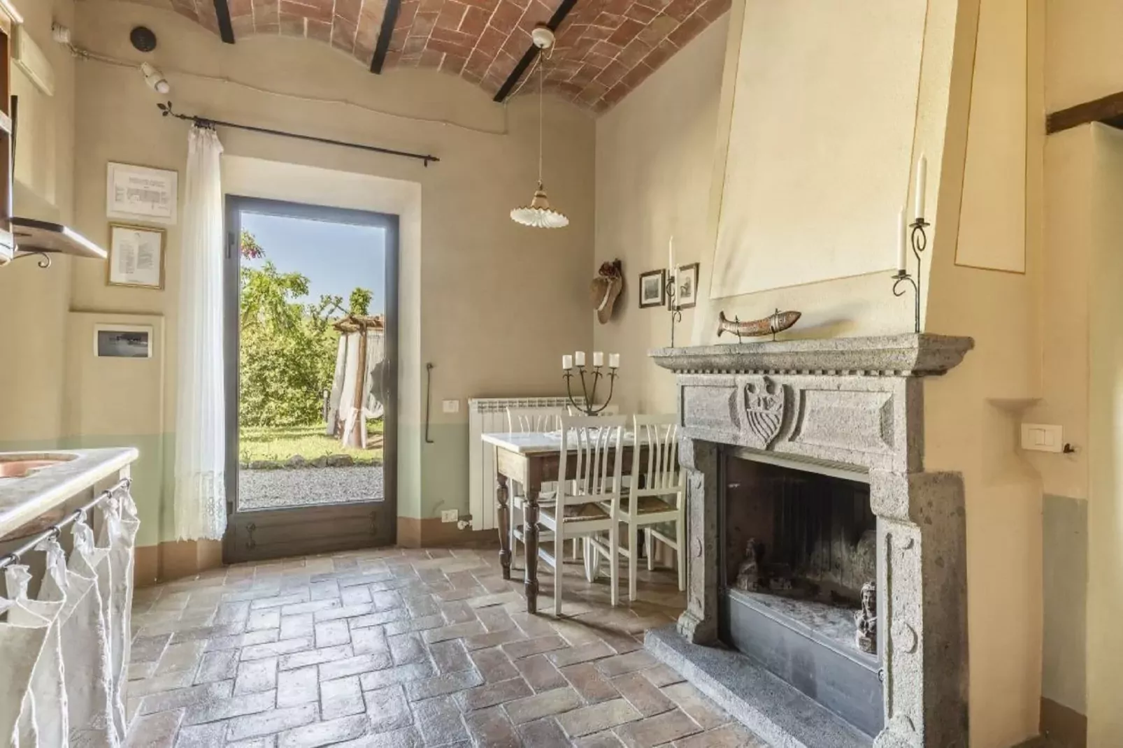 Villa Acqua-Kitchen