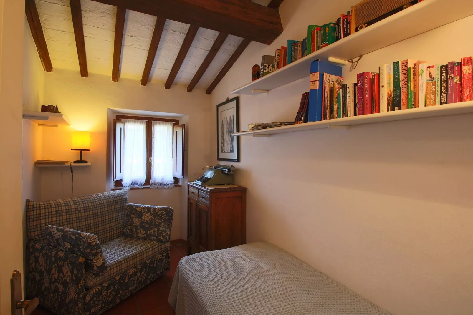 Casole d'Elsa-Schlafzimmer
