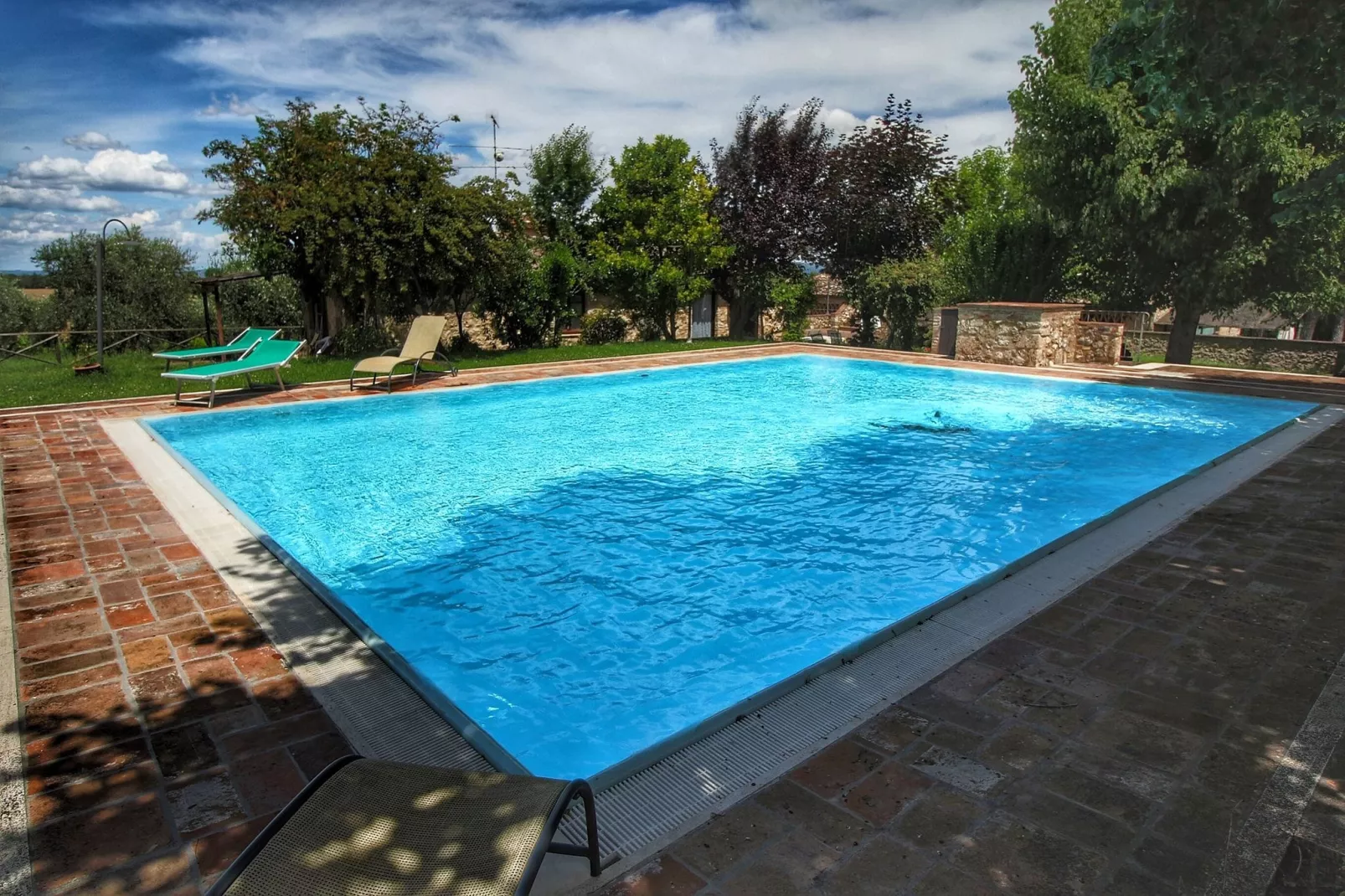 Loggiatino-Pool