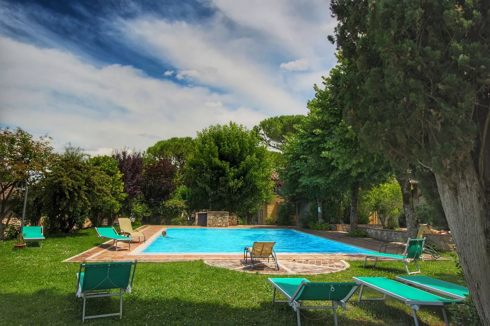Loggiatino-Pool