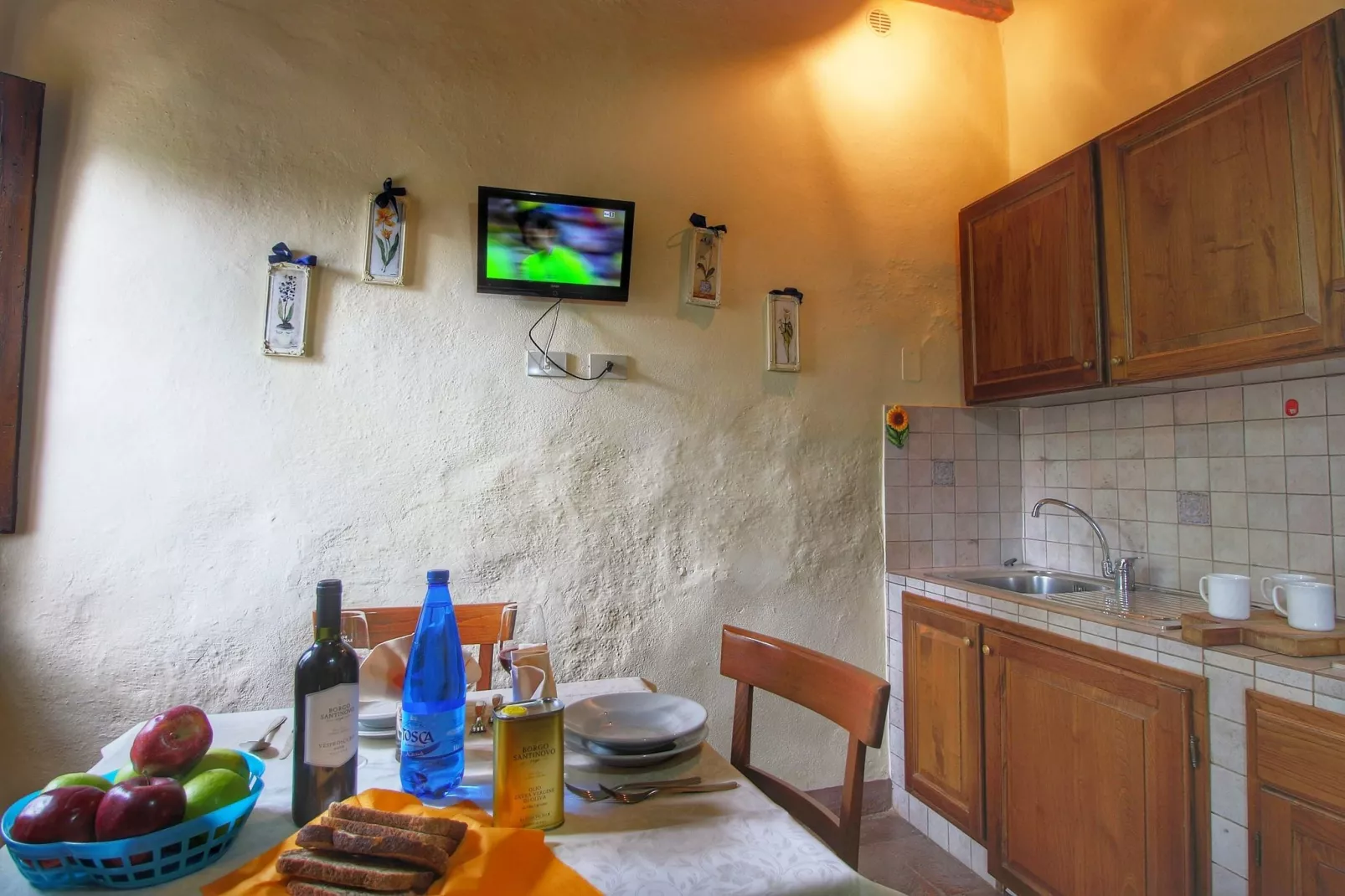 Loggiatino-Dining room