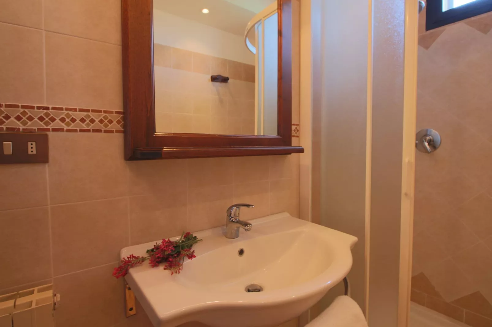 Arbia-Bathroom