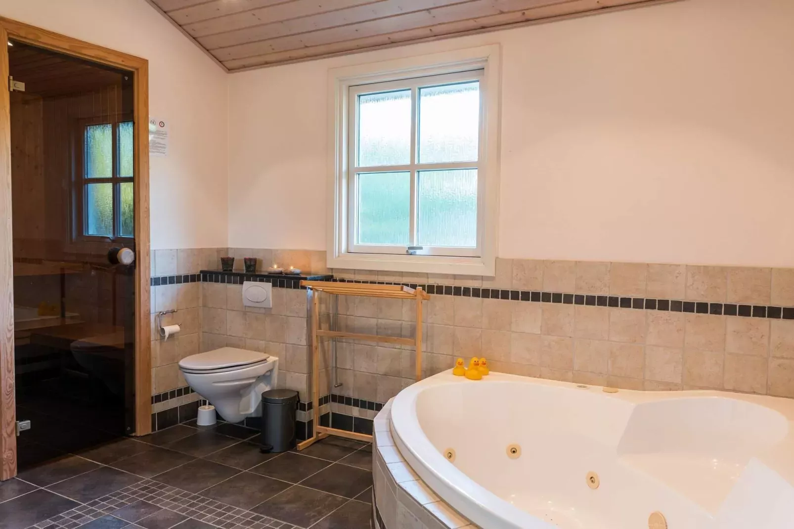 Maison de vacances pour 9 a Fanø-Spa