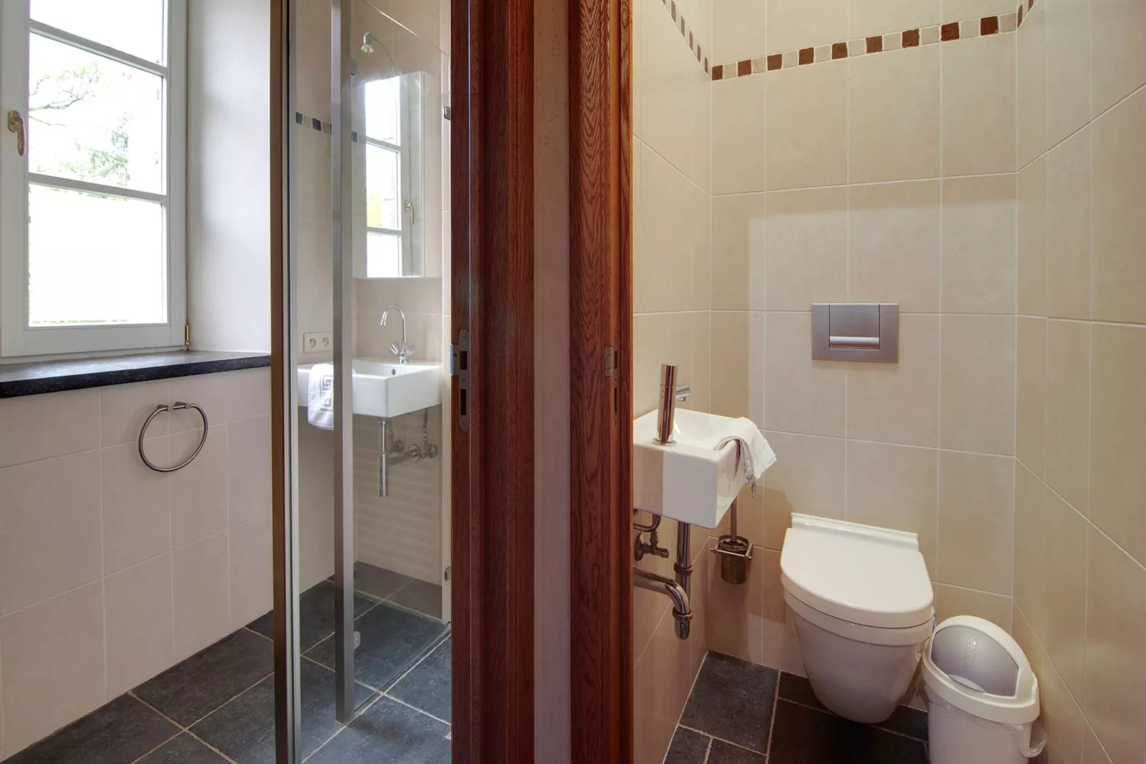 Appartement voor vier Domain Château Dieupart-Badezimmer