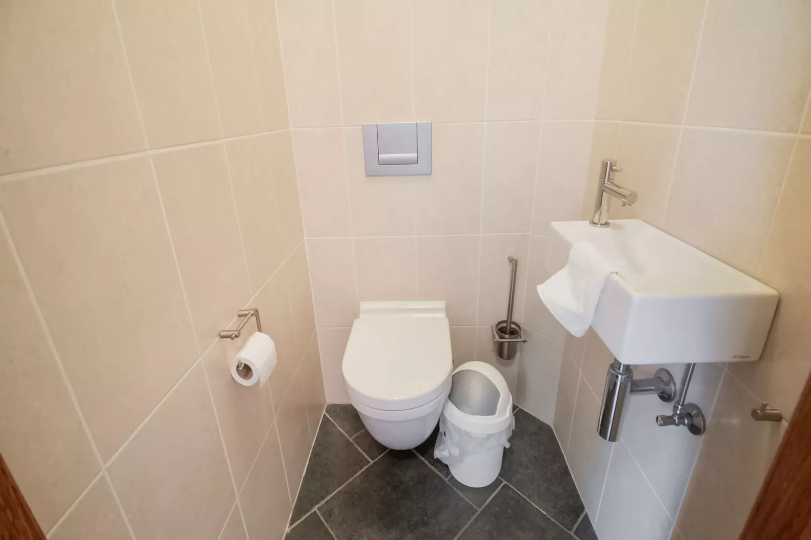 Appartement voor zes Domain Château Dieupart-Bathroom