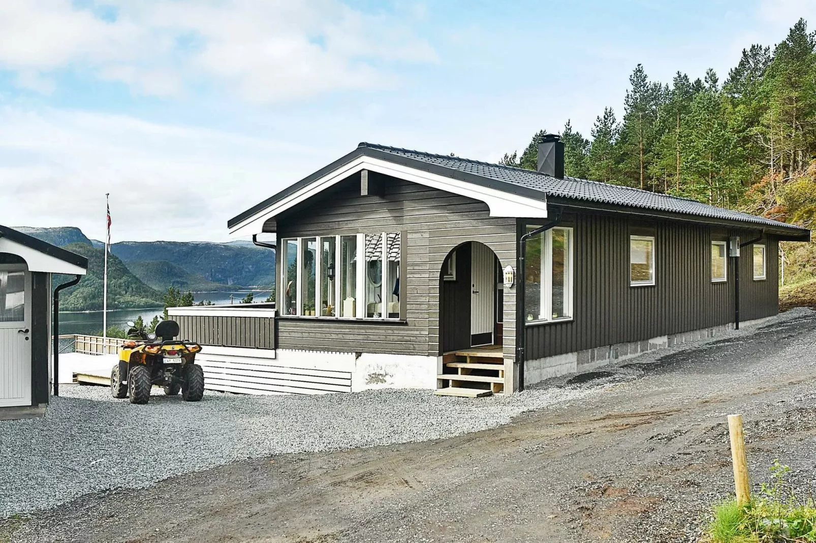 56764 - HAUGEN-Outdoor