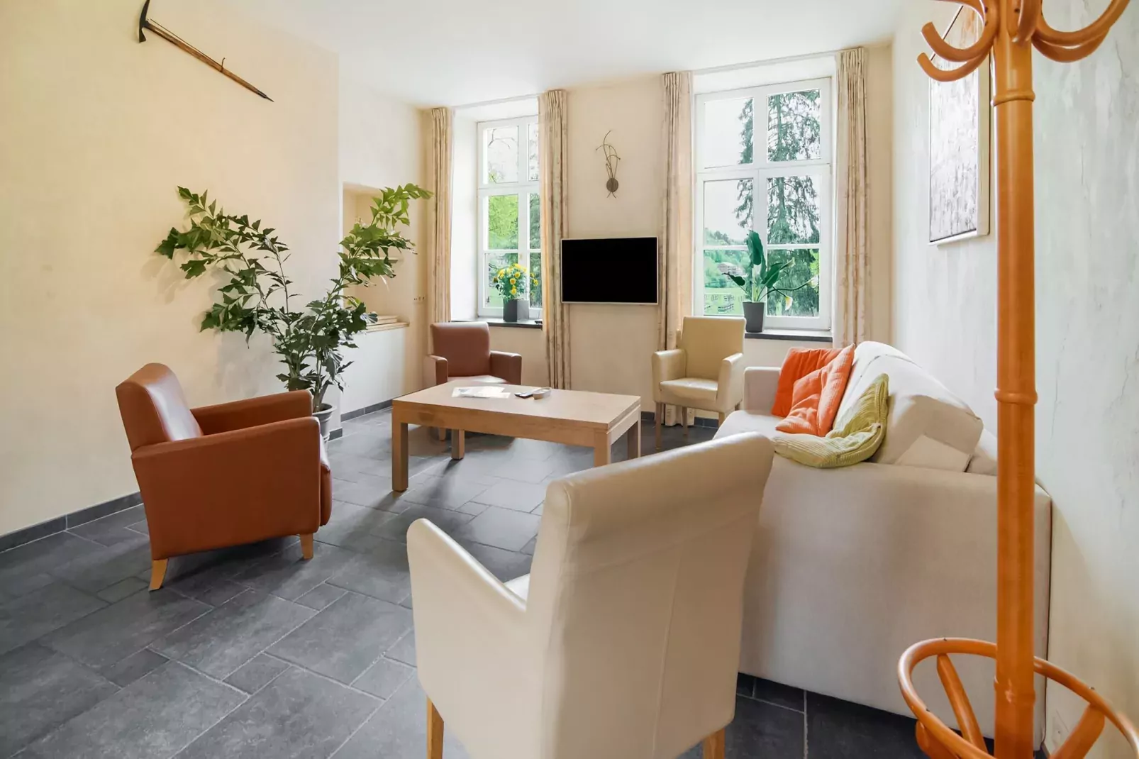 Apartment 2-Living room