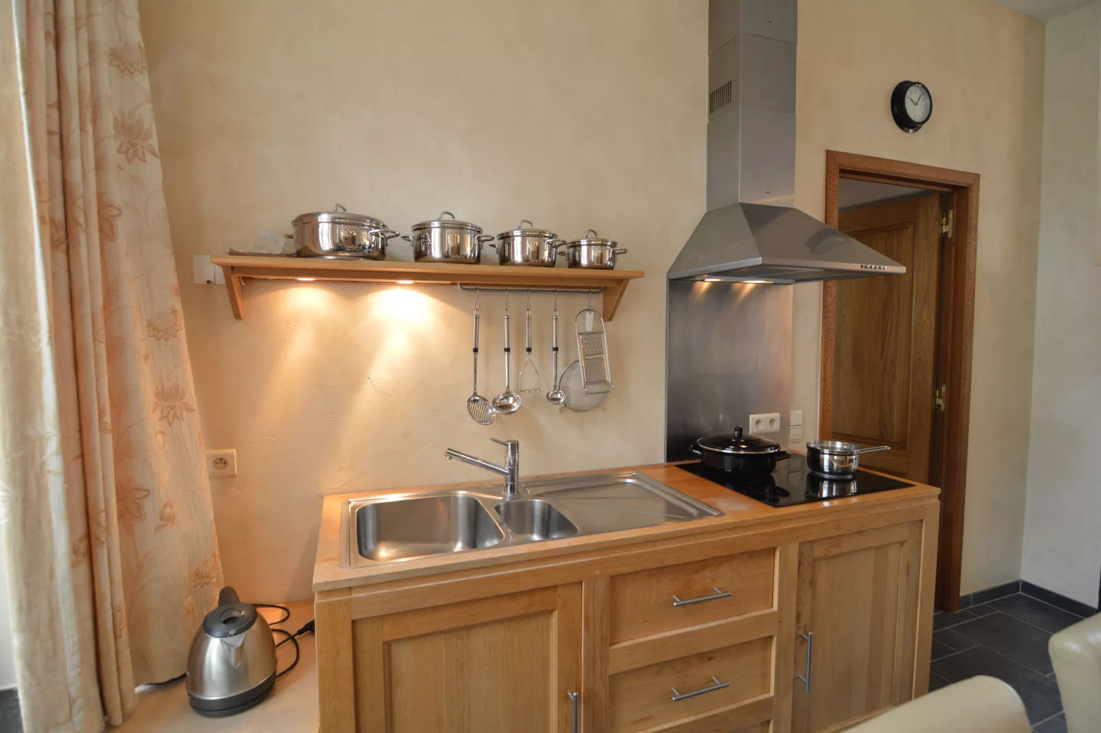 Apartment 2-Kitchen