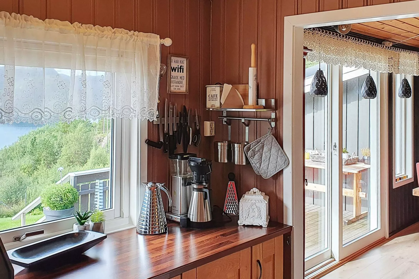 56764 - HAUGEN-Indoor