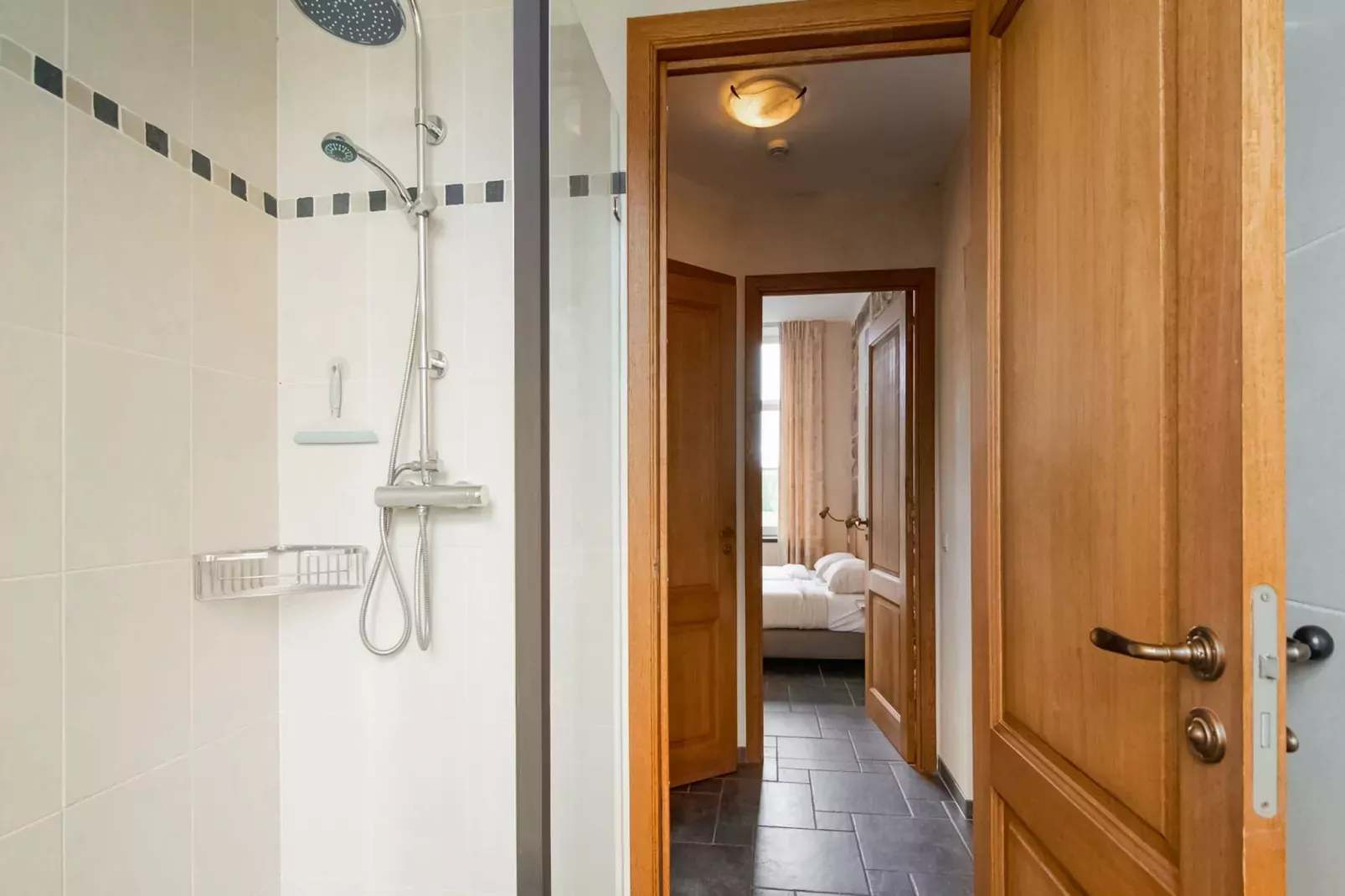Apartment 2-Bathroom