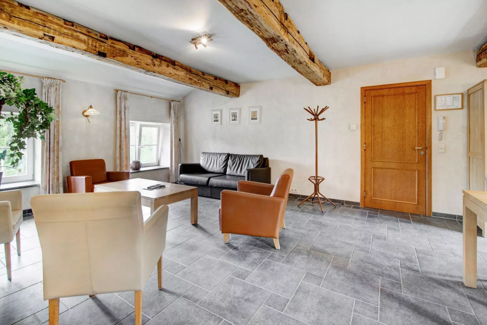 Appartement voor zes Domaine Château Dieupart-Salon