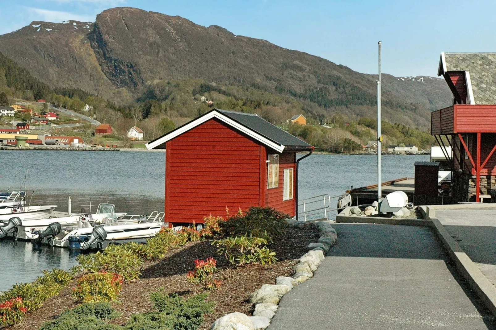 56785 LAKSEN-Outdoor