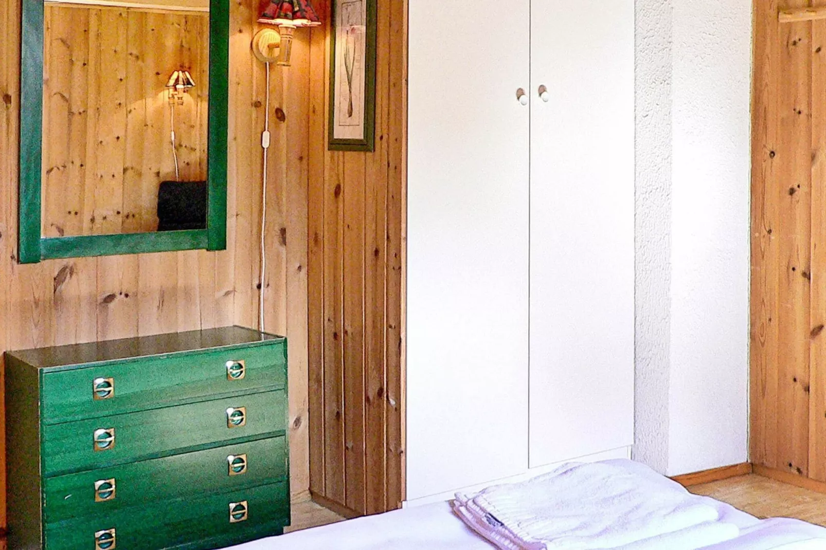 56785 LAKSEN-Indoor