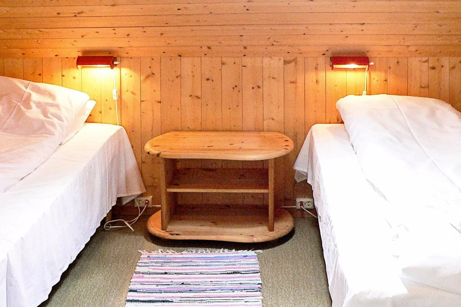 56785 LAKSEN-Indoor