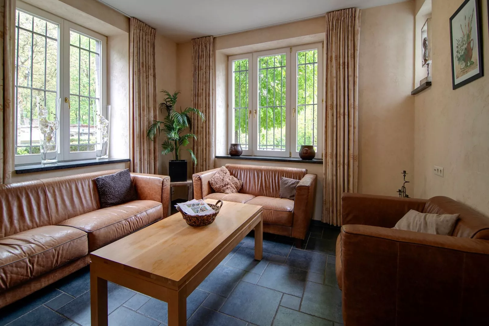 Torenwoning voor acht Domaine Château Dieupart-Salon