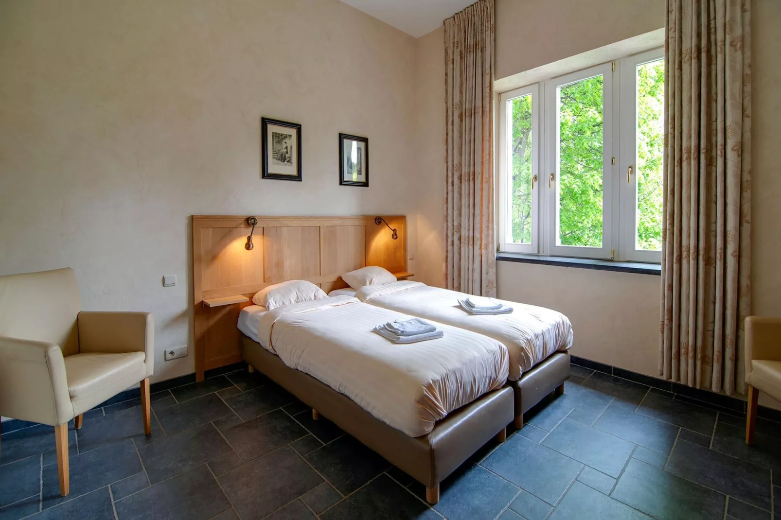 Torenwoning voor acht Domaine Château Dieupart-Chambre