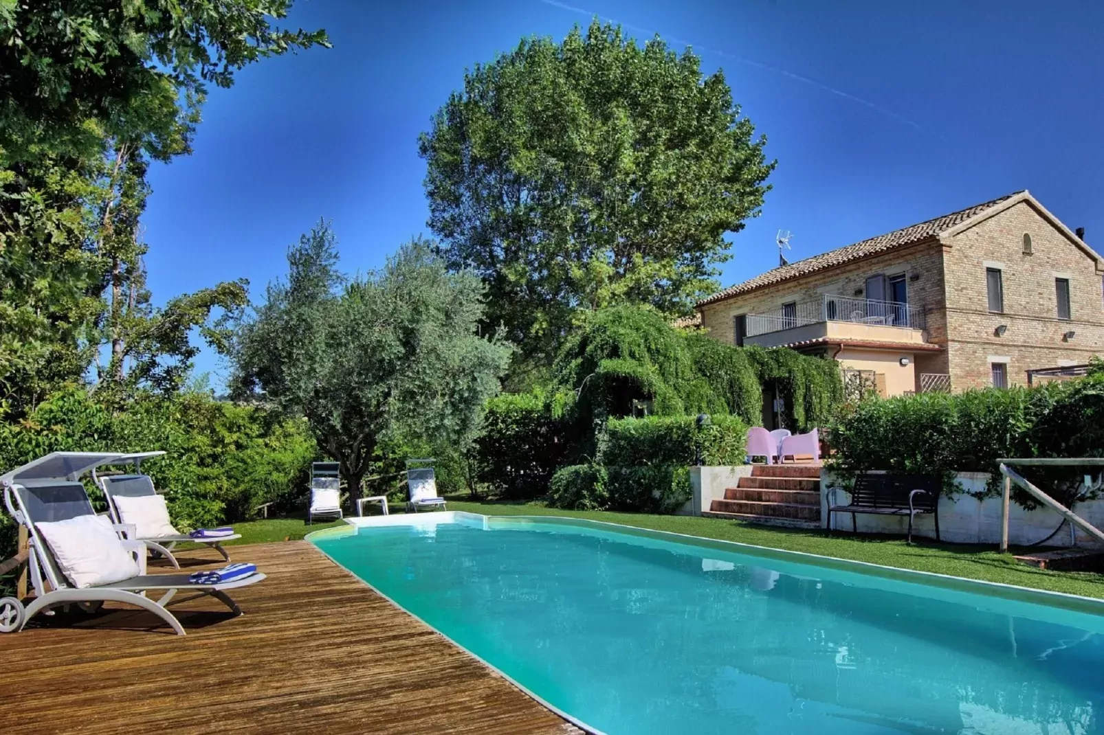 Cottage Della Musica-Swimming pool