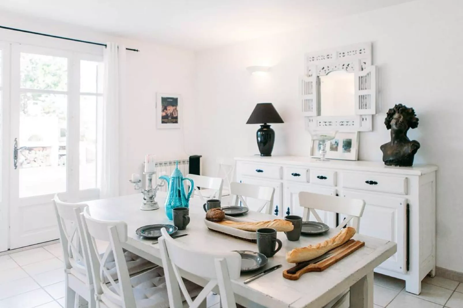 Manon des Sources-Dining room