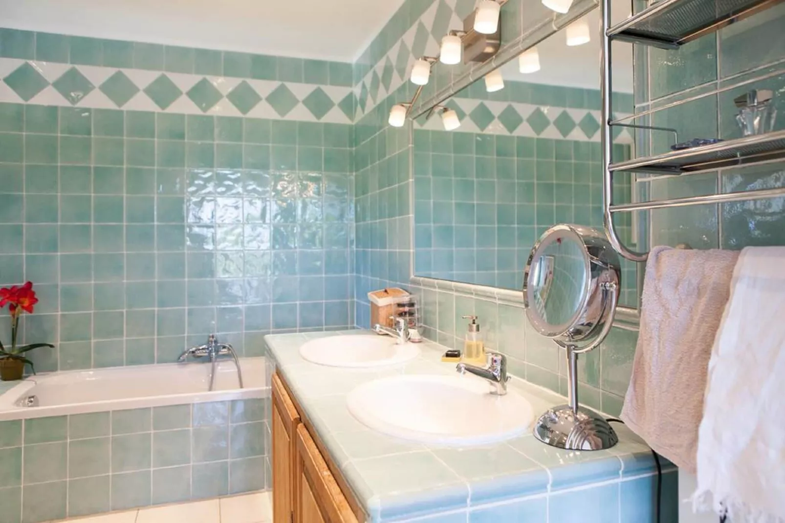Manon des Sources-Bathroom