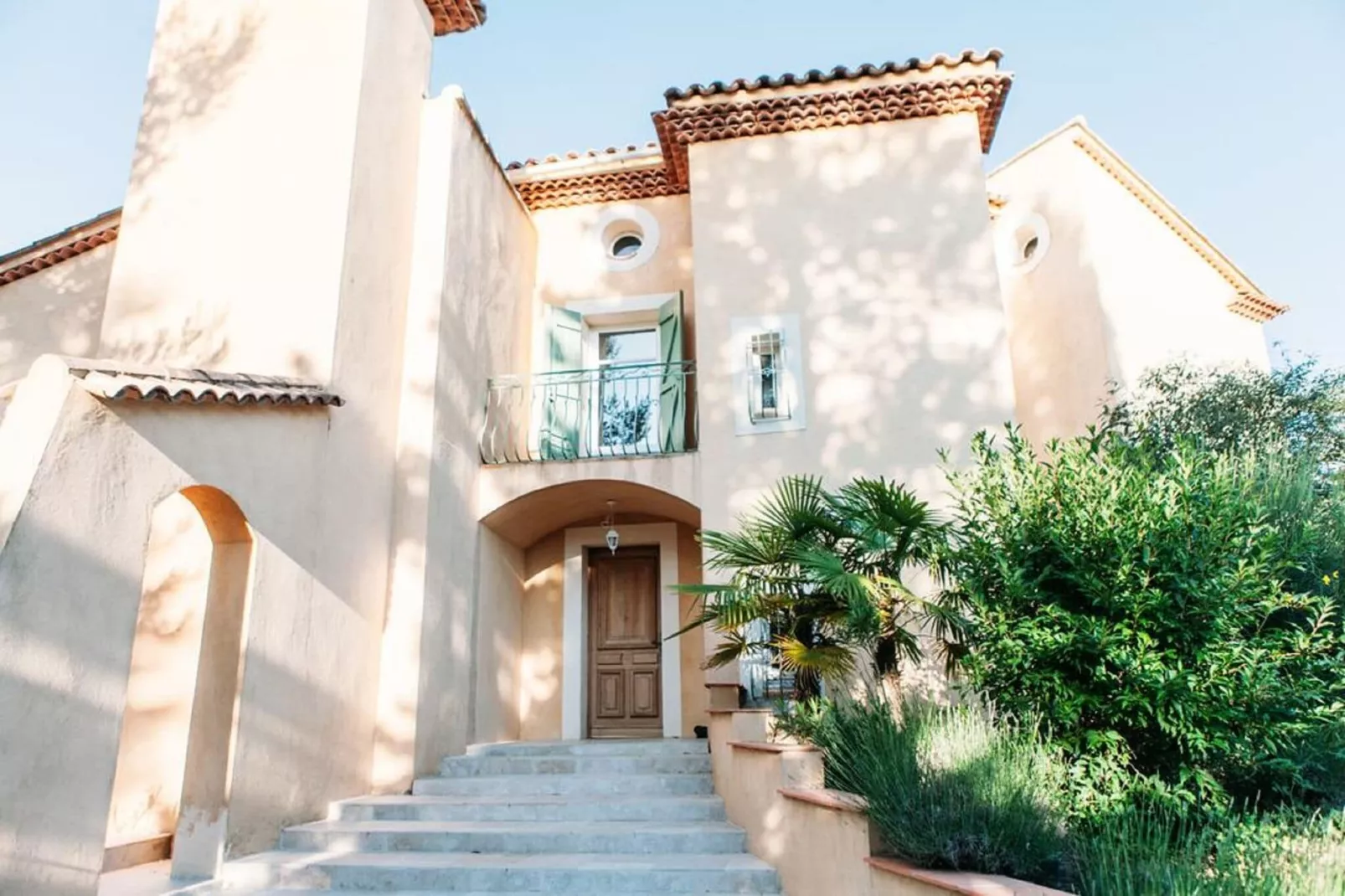 Manon des Sources-Exterior summer