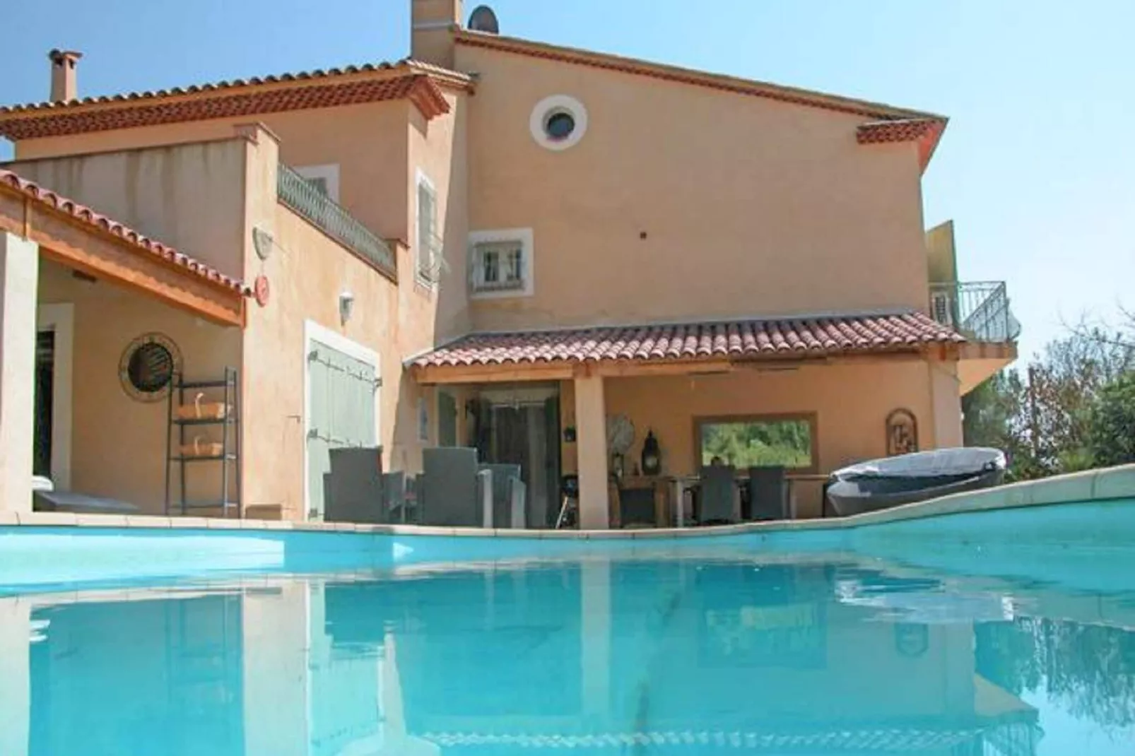 Manon des Sources-Pool