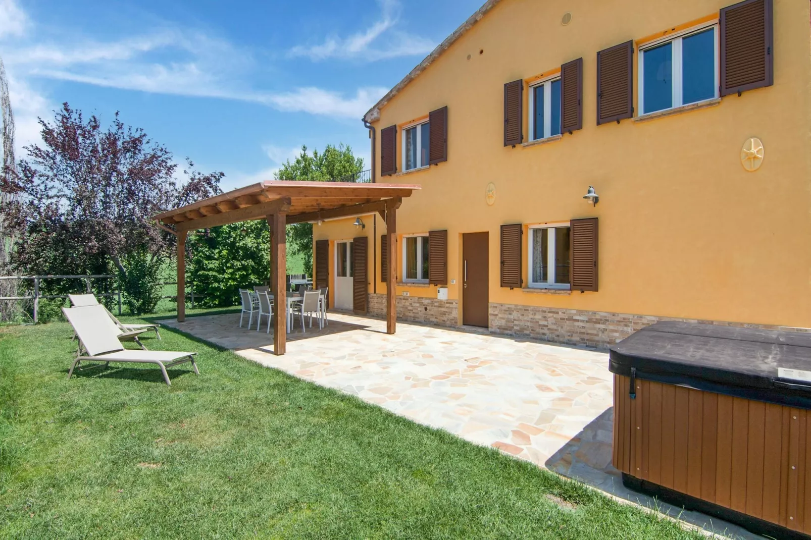 Montenovo Villa-Exterior summer