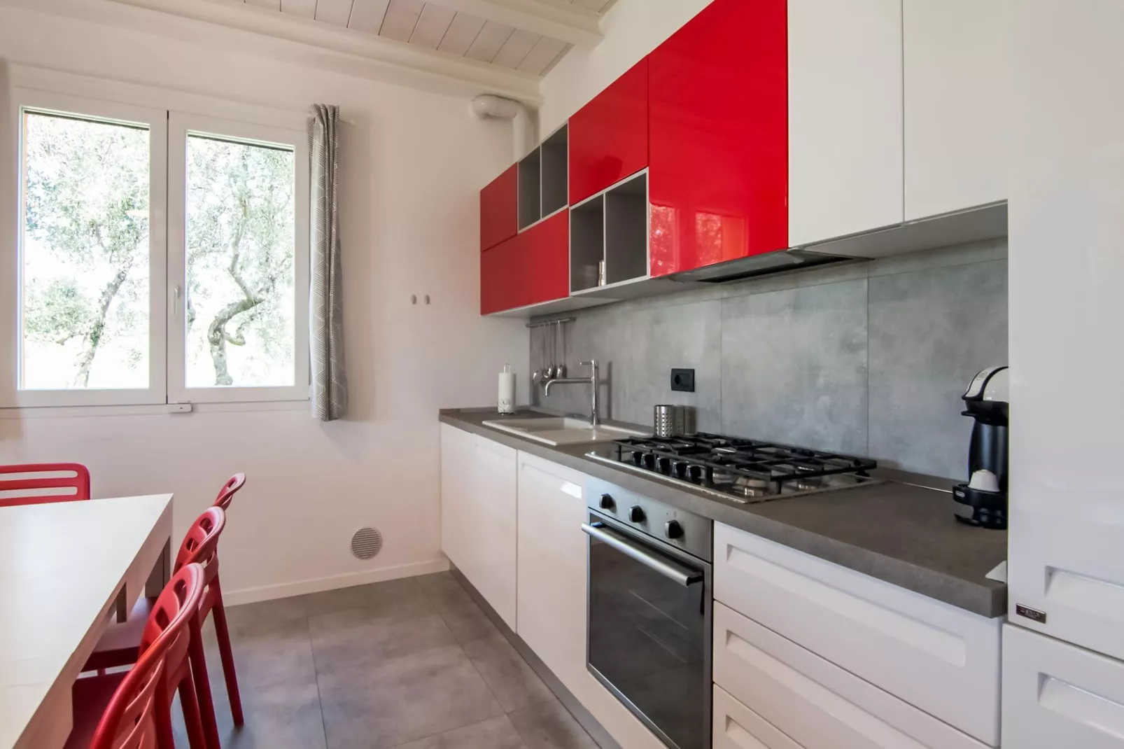 Montenovo Villa-Kitchen