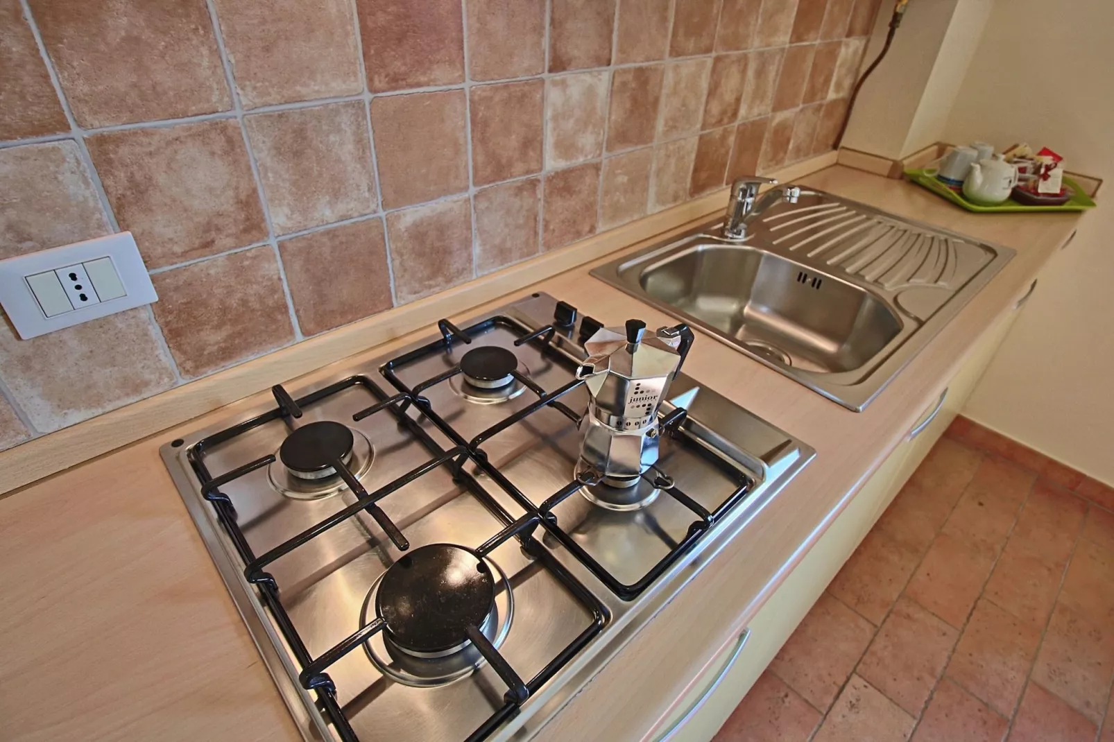 Tramonto-Kitchen