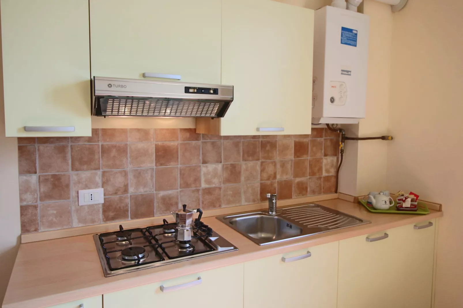 Tramonto-Kitchen
