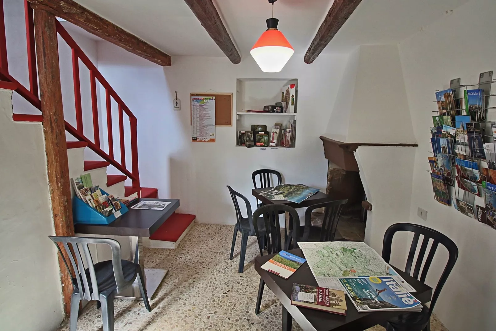 Tramonto-Recreation room
