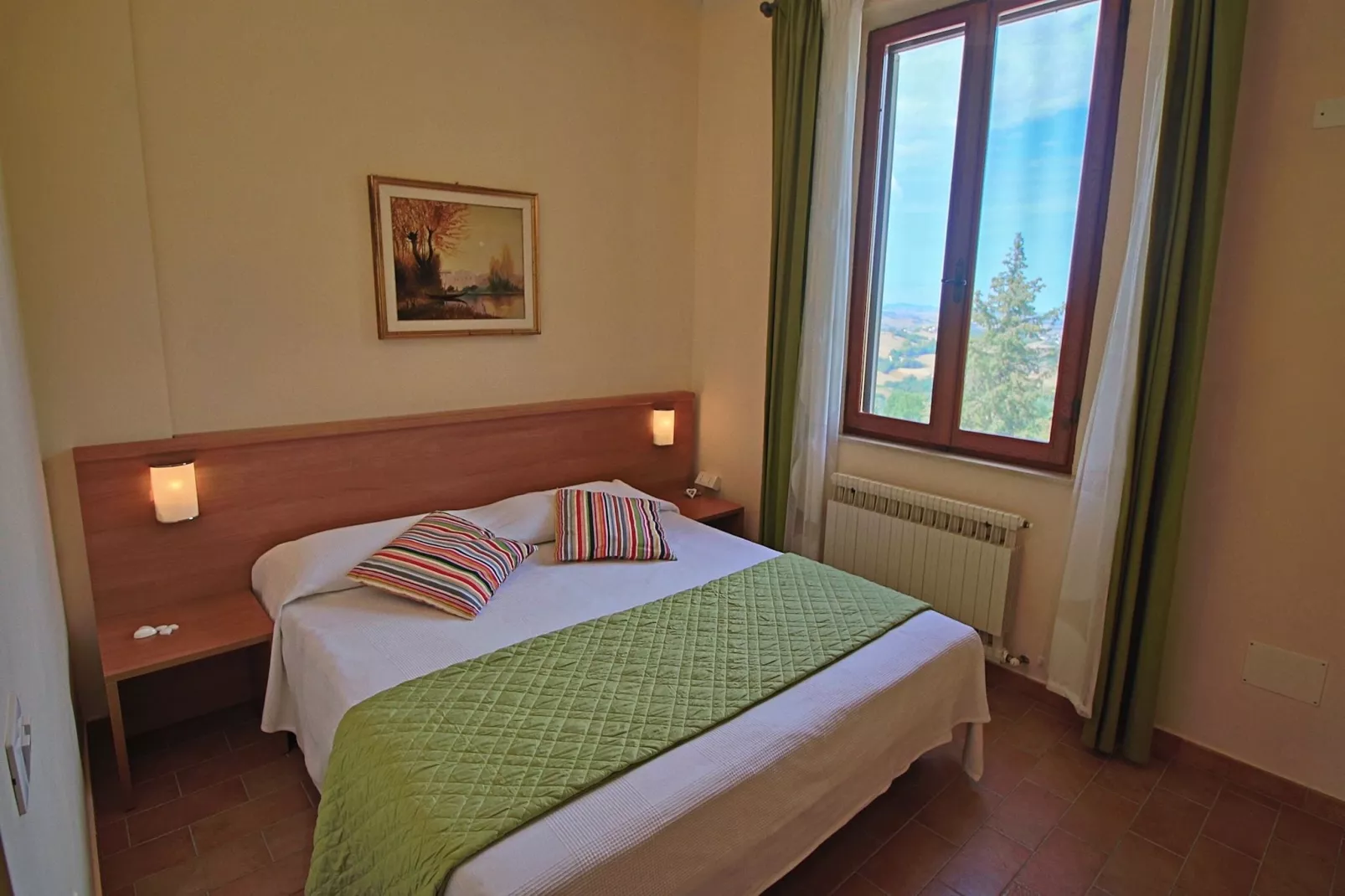 Tramonto-Bedroom