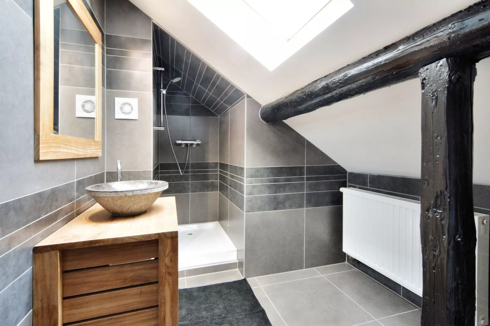 Pays des Sources-Bathroom