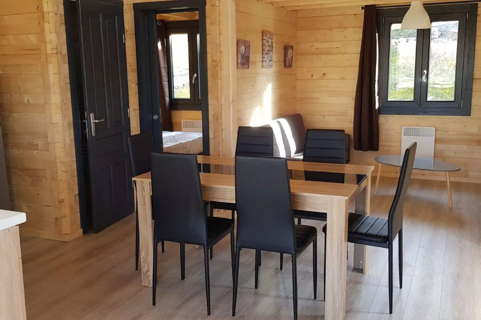 O CHALET-Dining room