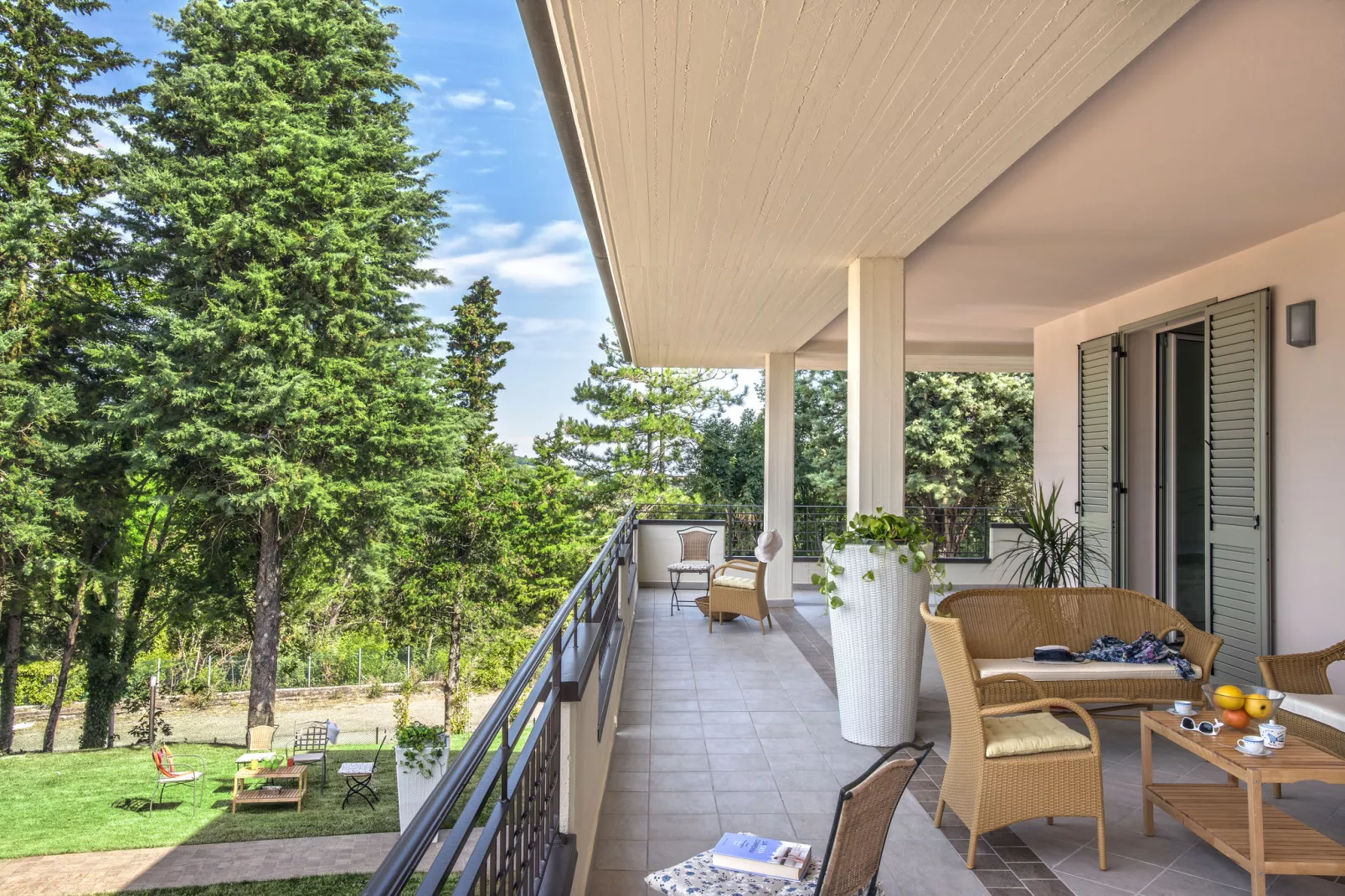 Il Panorama Trenta-Terrassenbalkon