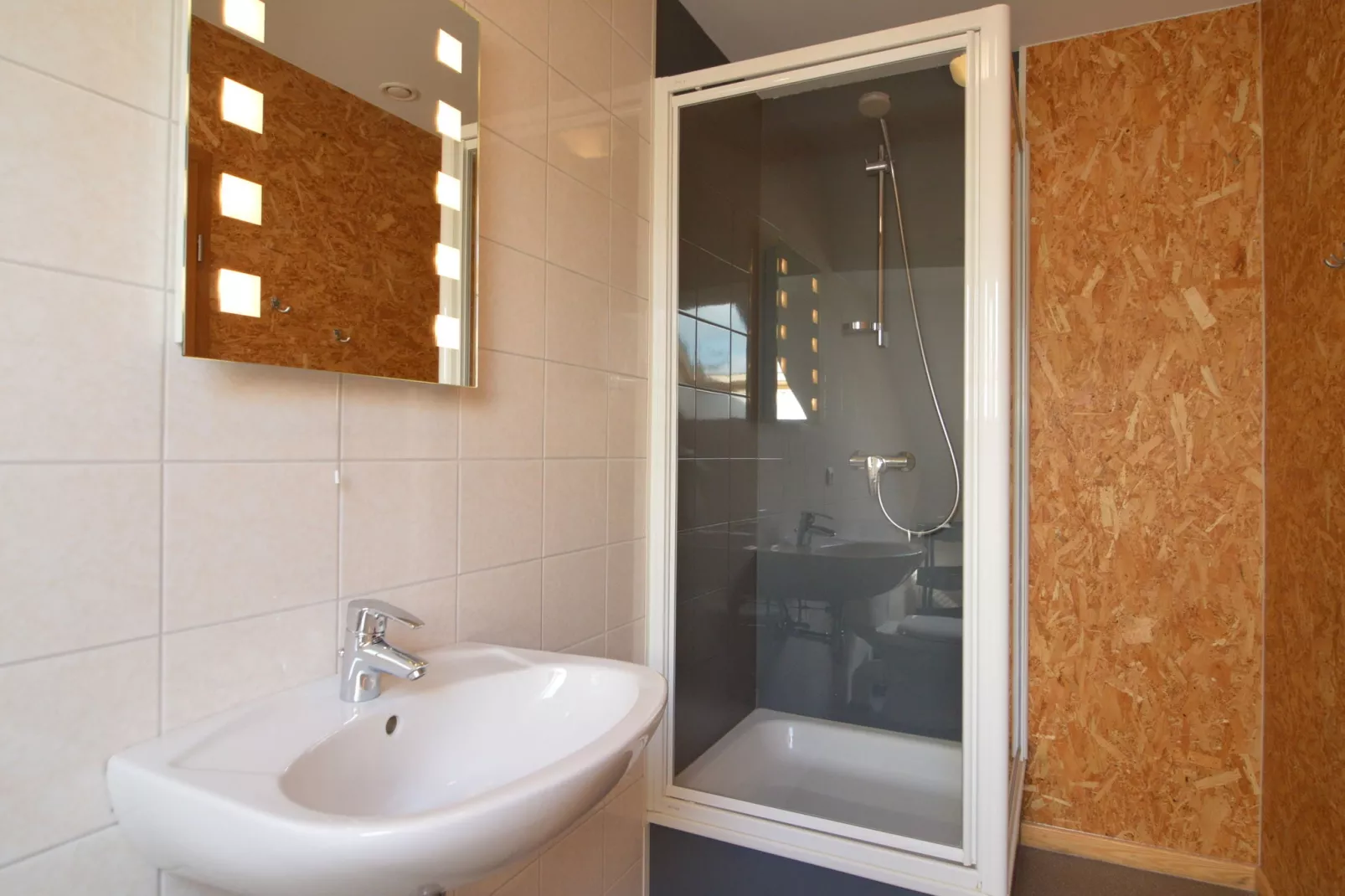 Le Lodge des Bruyères-Bathroom