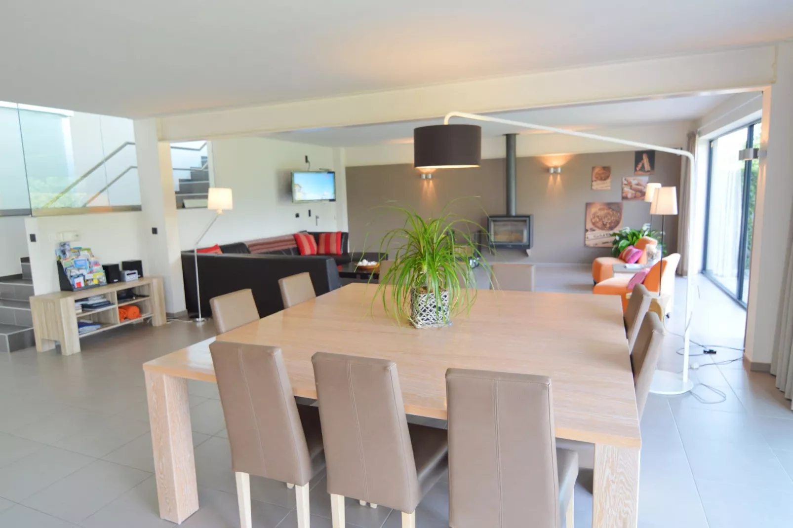 La Grande Bleue-Dining room