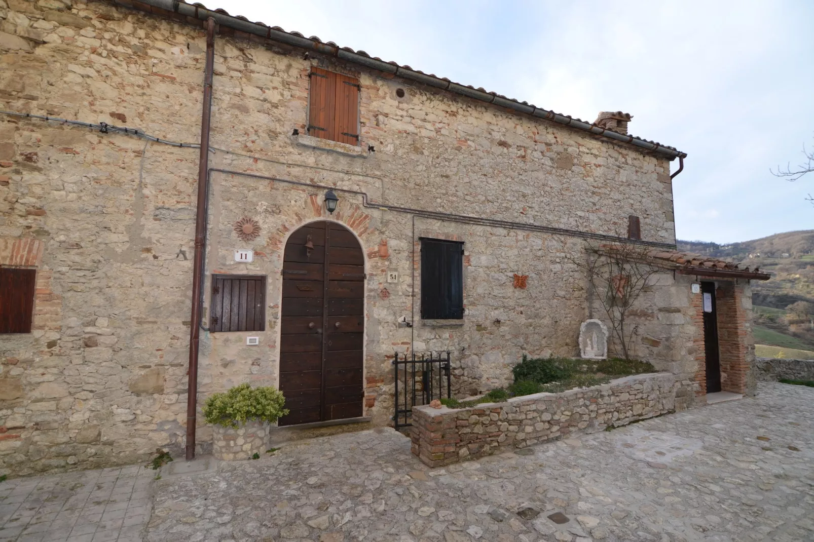 Allegria-Exterior summer