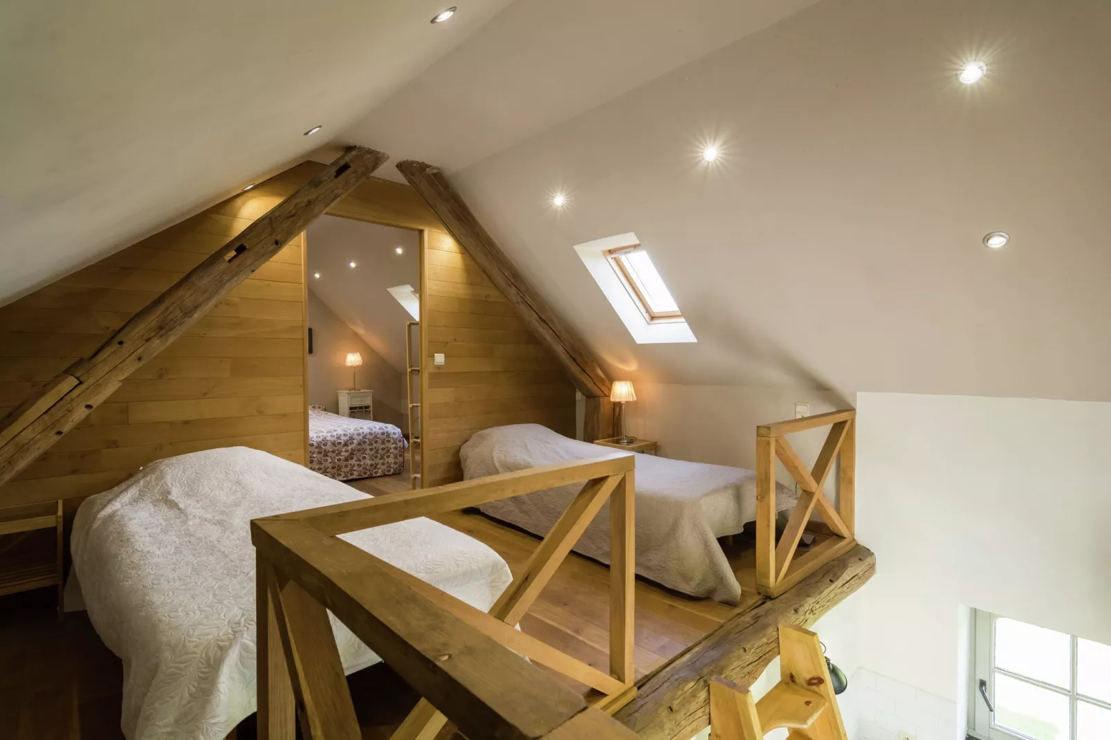 Au Milieu De Nulle Part-Bedroom