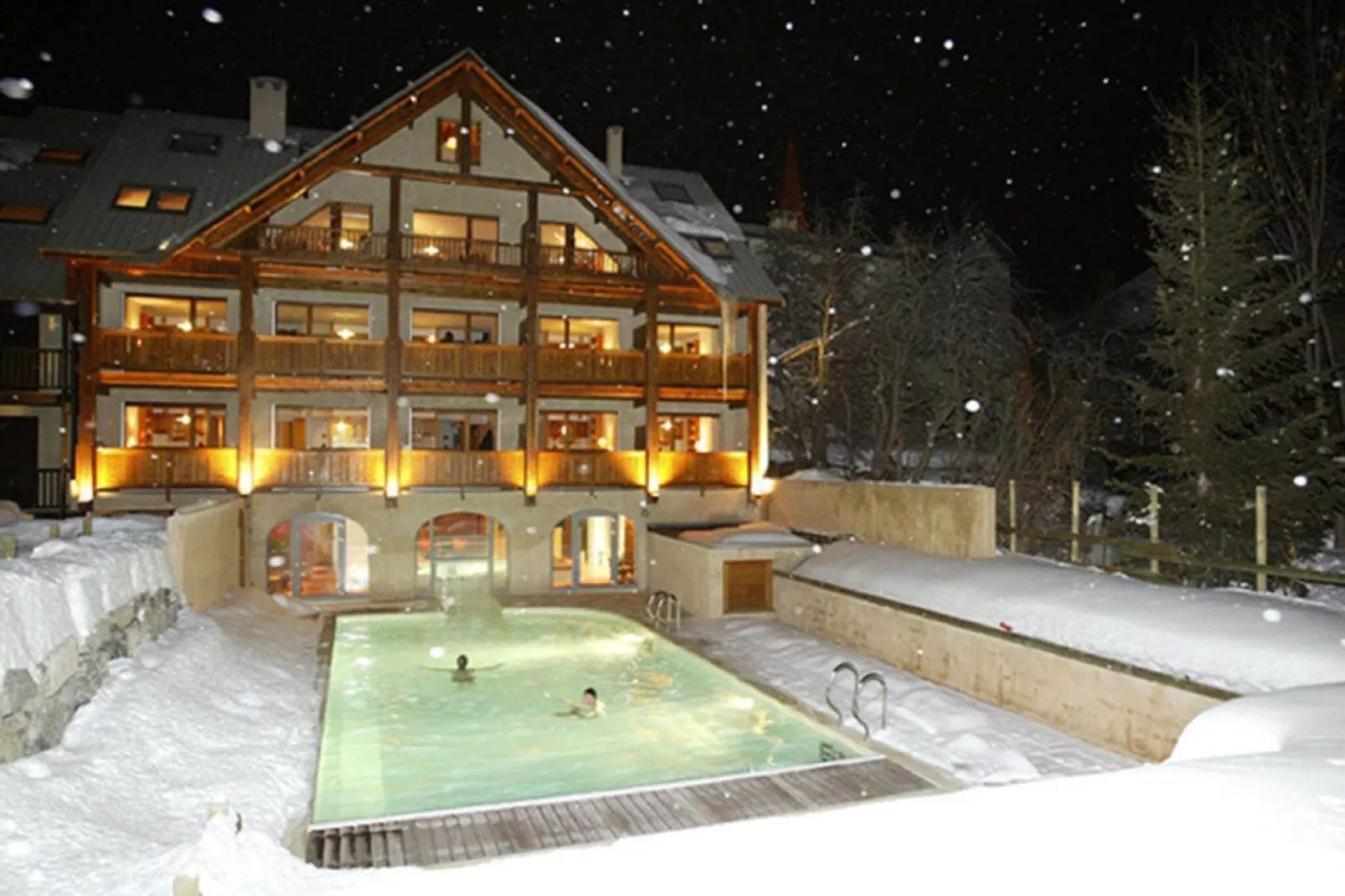 Chalet Clochettes-Extérieur hiver