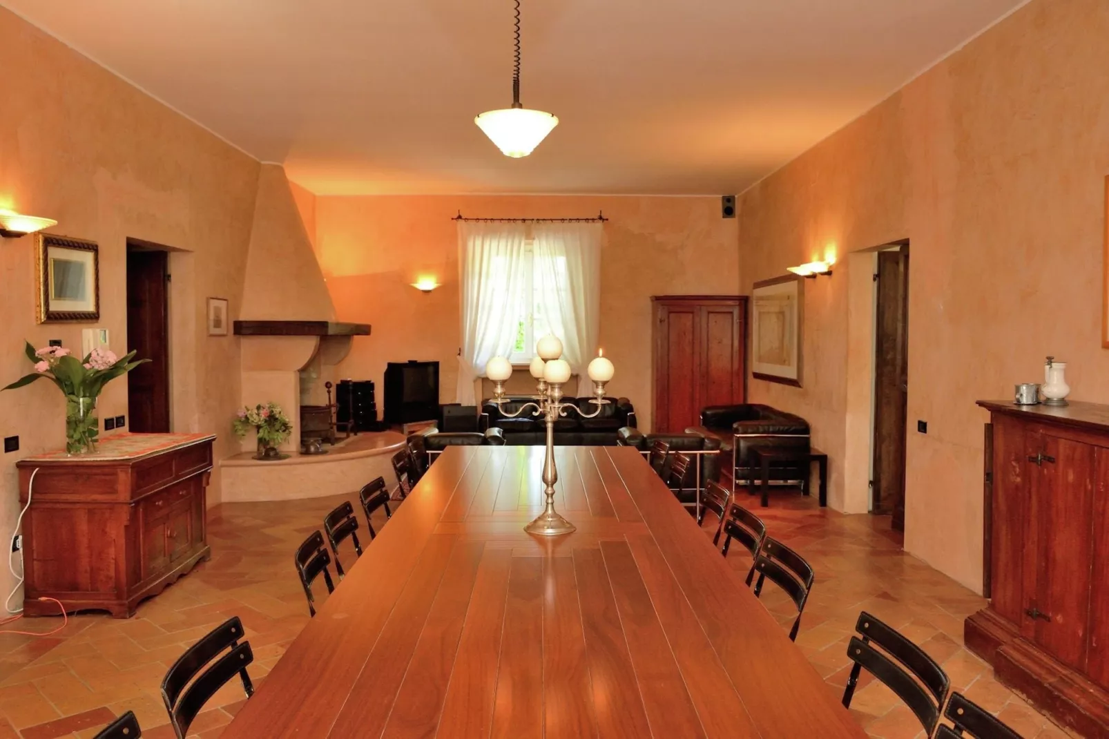 Villa Metauro-Dining room