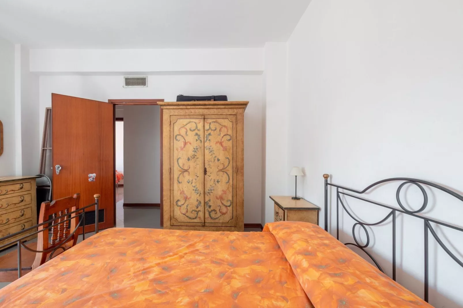Appartamento in centro a Fano a due passi dal mare-Bedroom