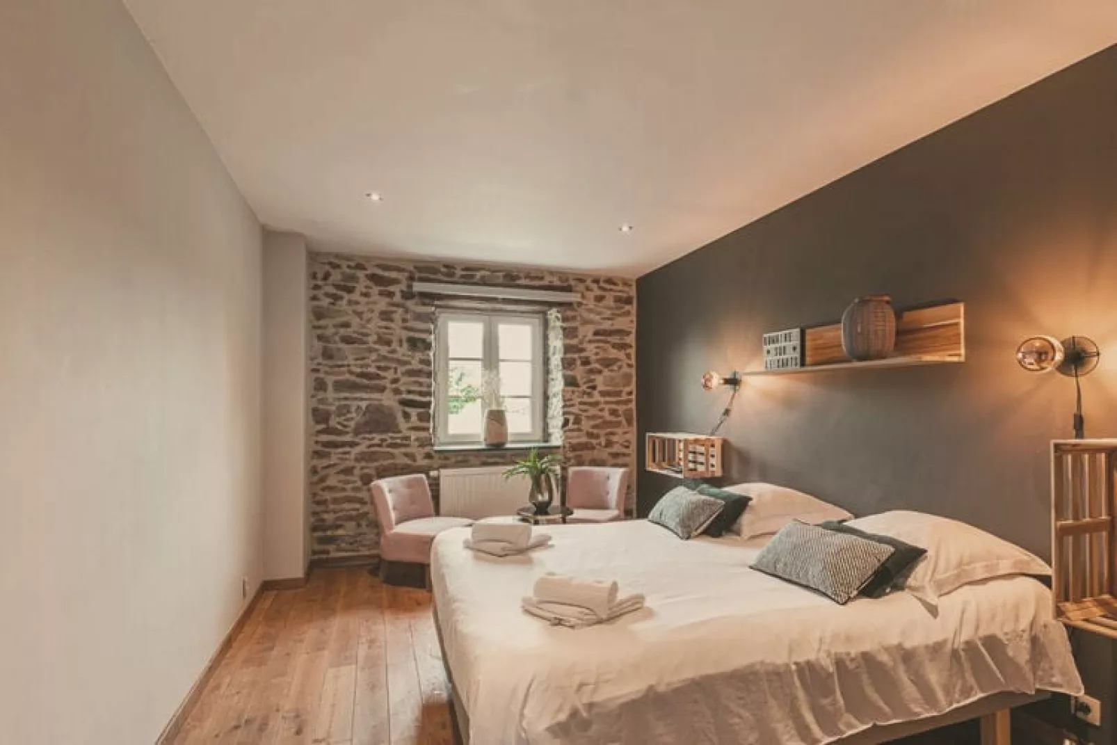 Gite de la Tour-Bedroom