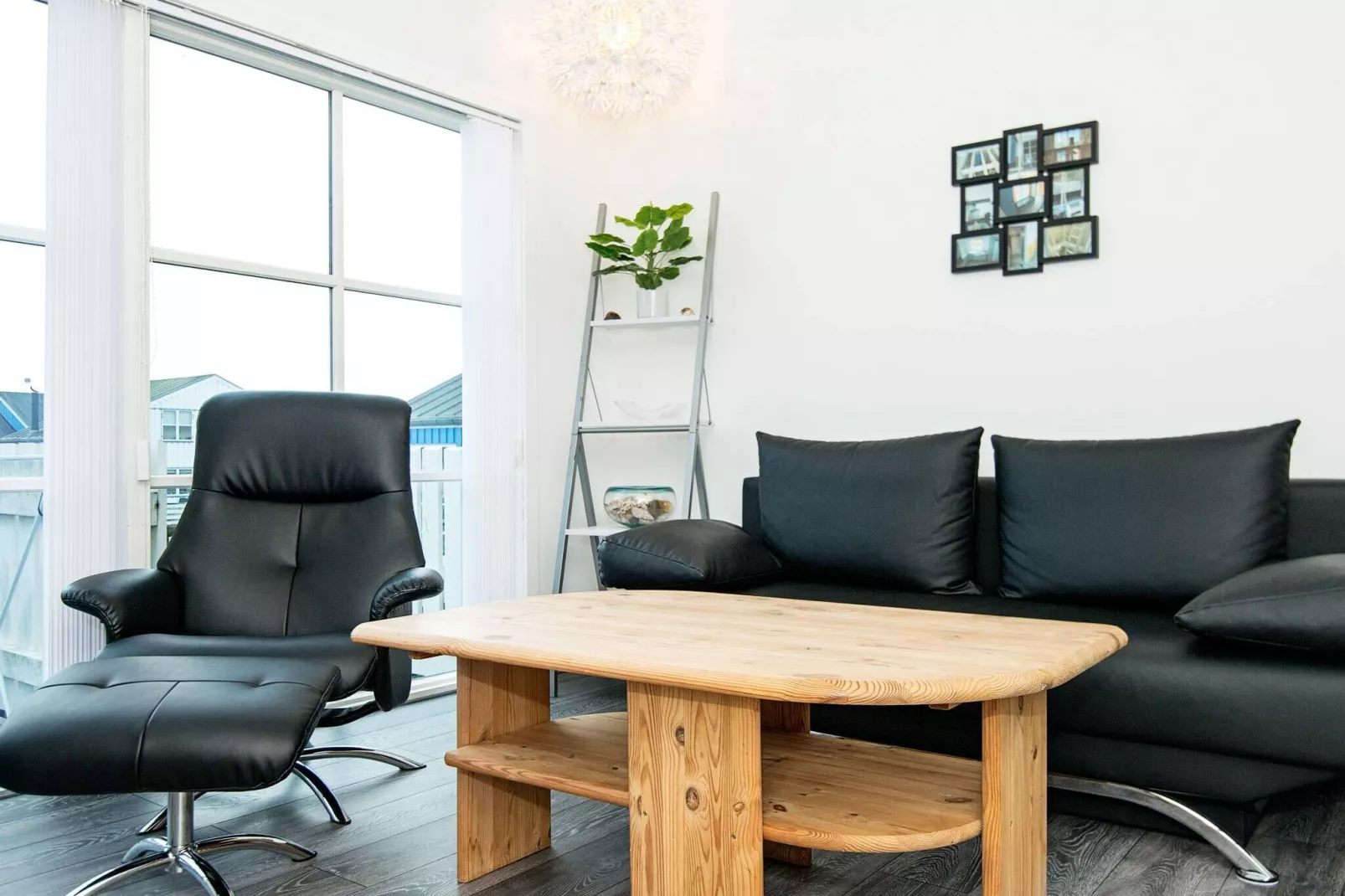 3 room,2 levels-Intérieur