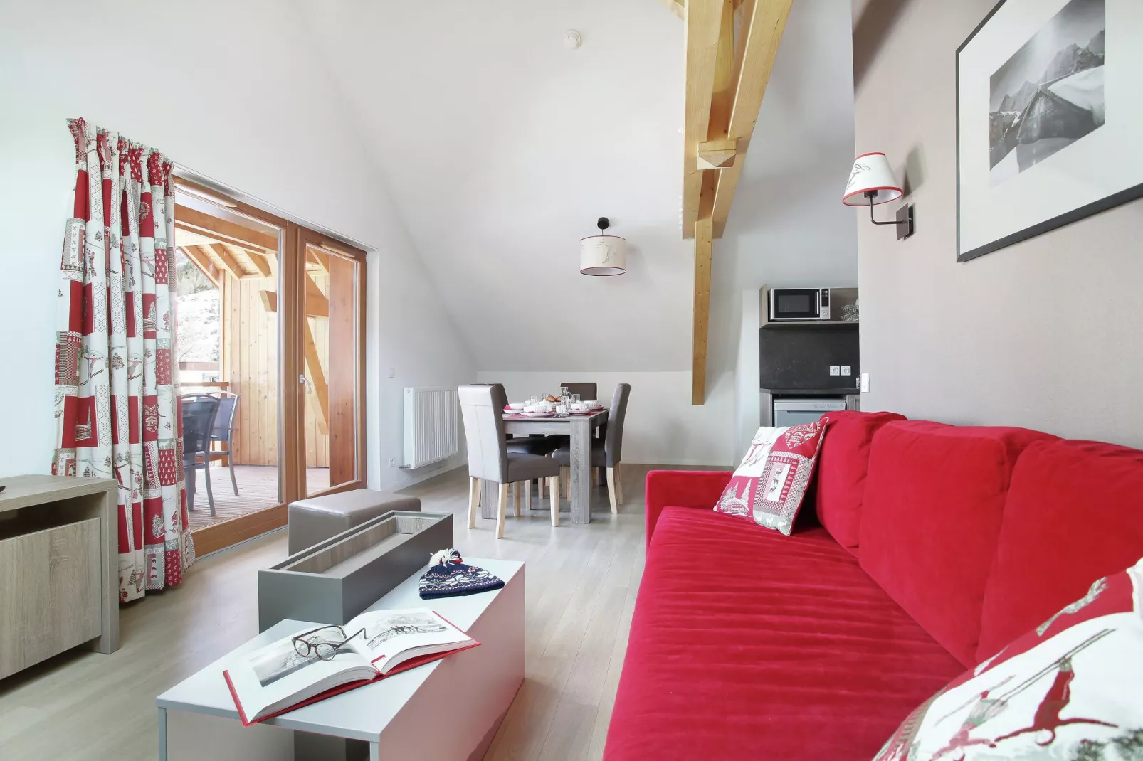 Résidence Aquisana 1-Wohnzimmer