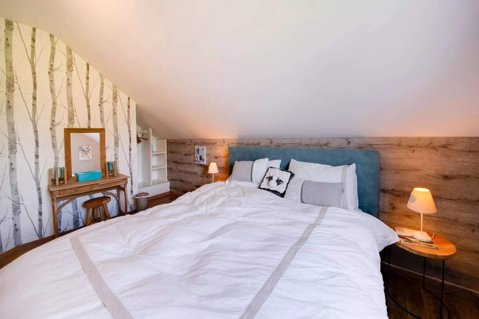 Le MH 13-Bedroom