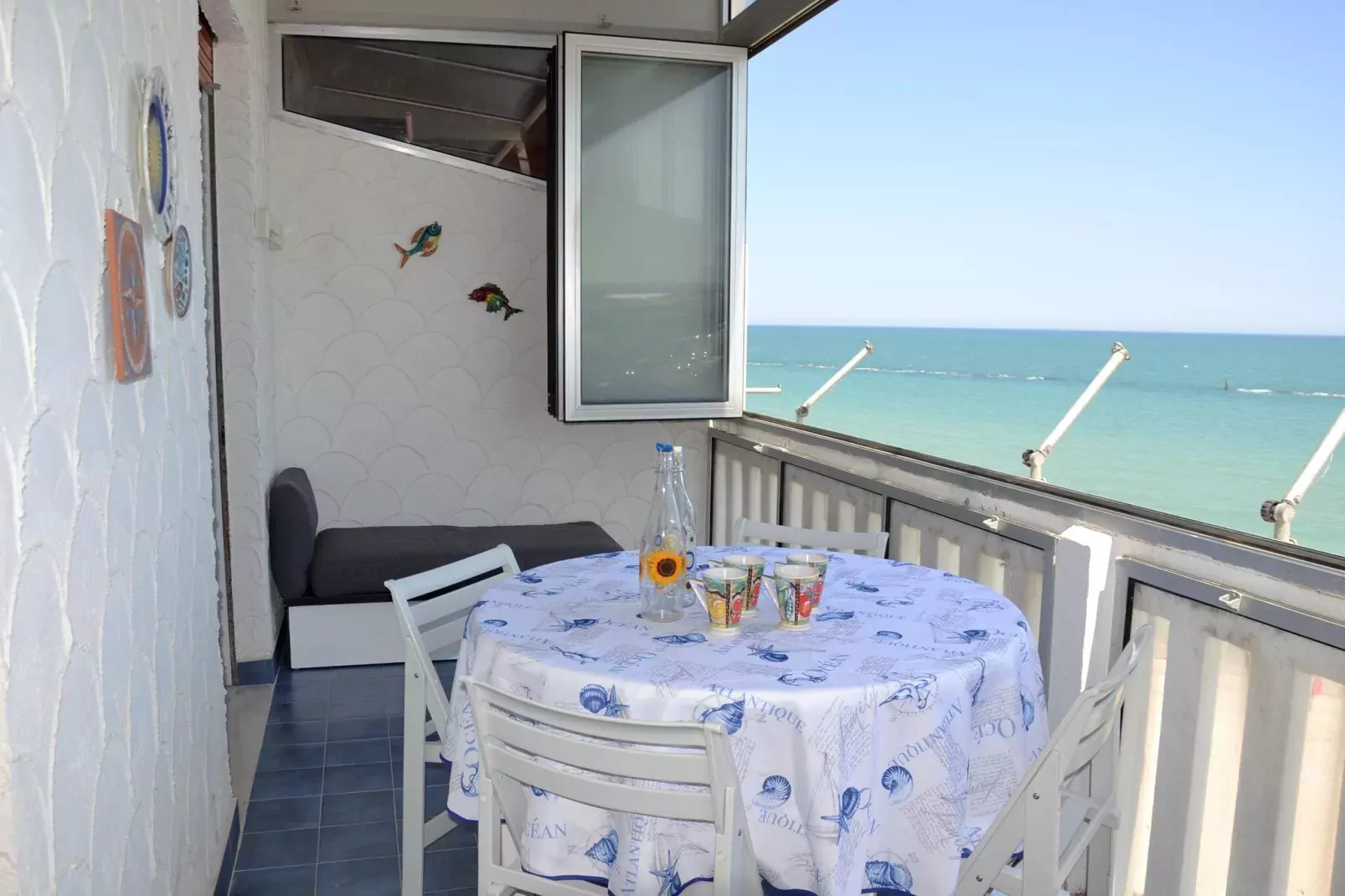 Le Vele 4-Terrace balcony