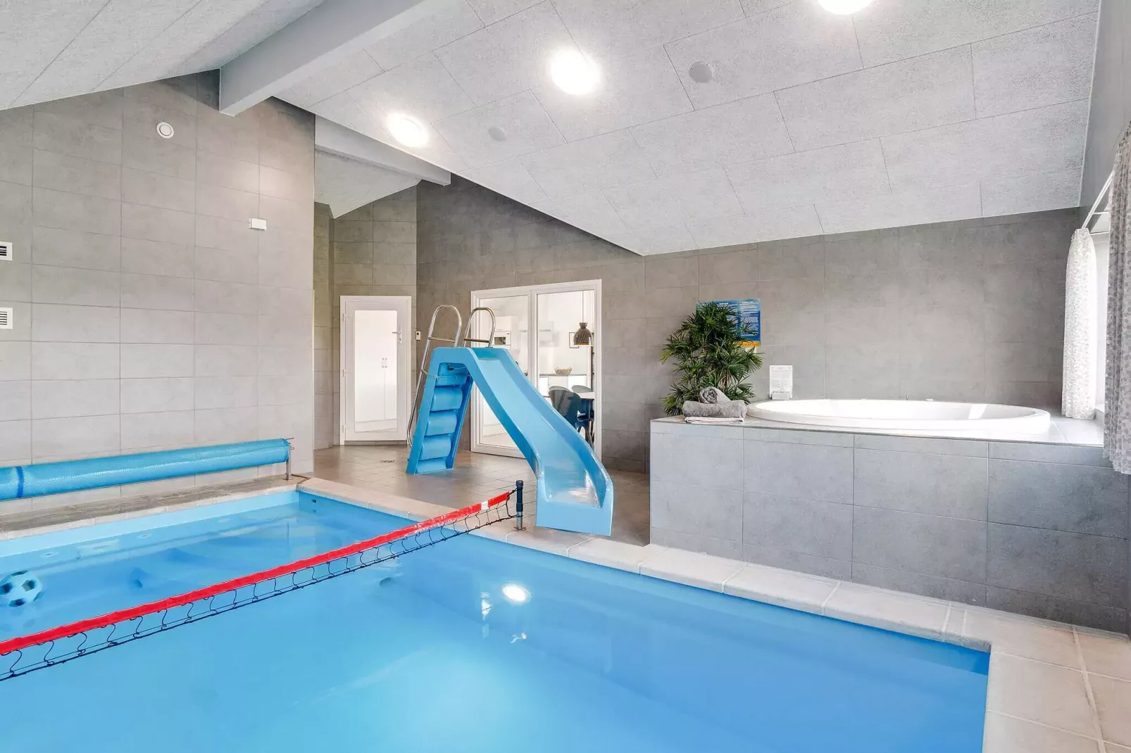 Maison de vacances pour 18 a Ringkøbing-Piscine